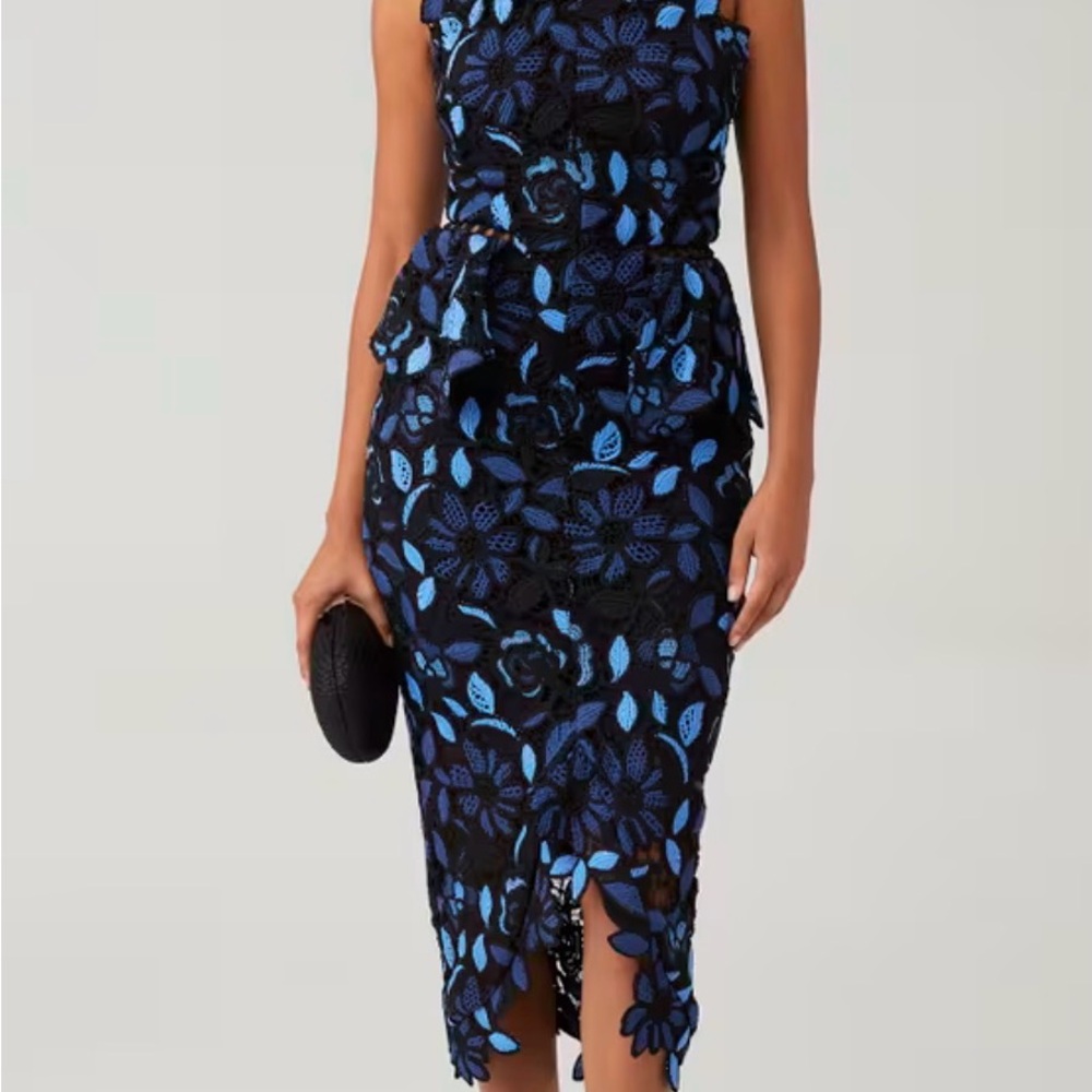 Elliatt Navy & Bright Blue Floral Lace Midi Sheath Dress